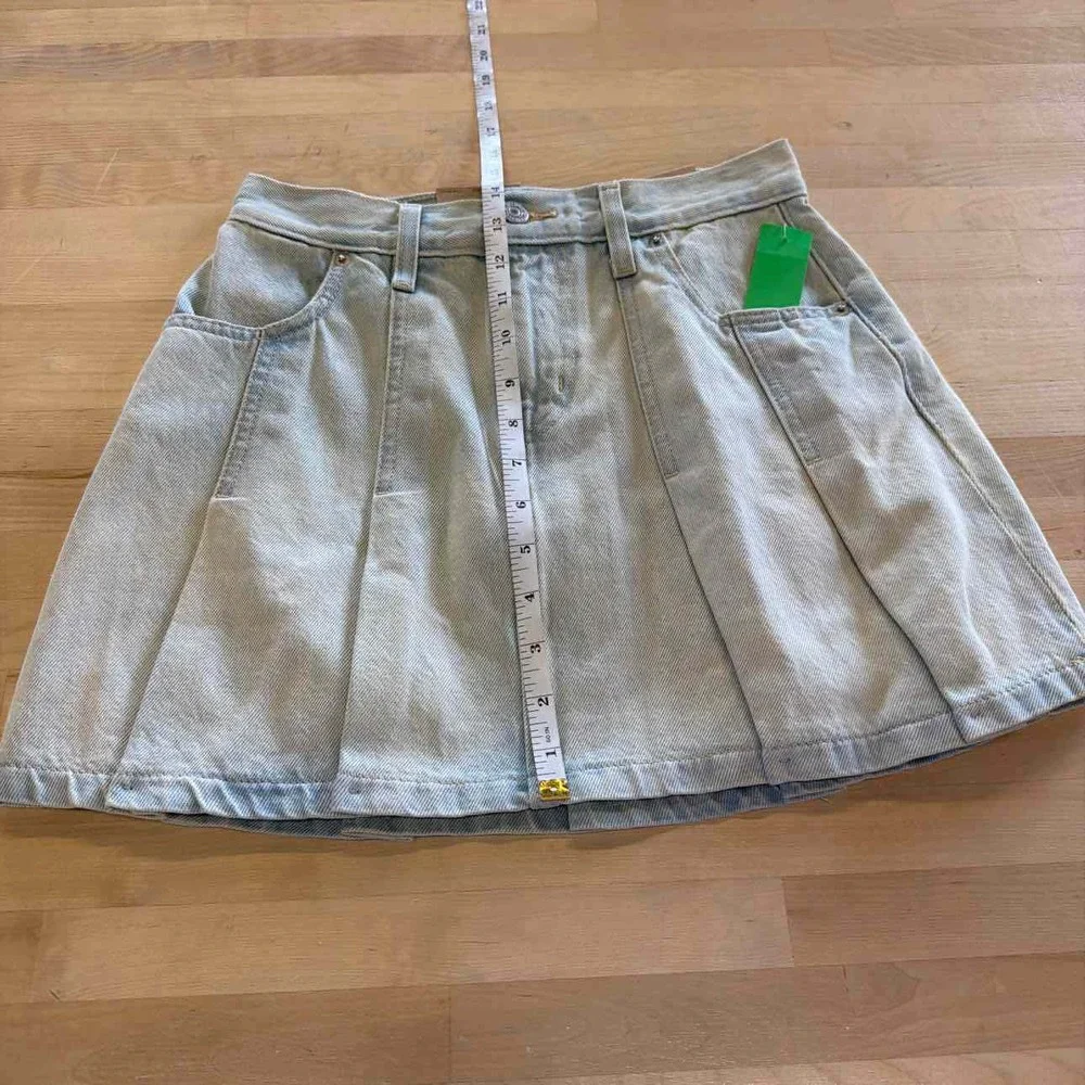 Levi's Size 24 Blue Denim New Skirt - Picture 5 of 7